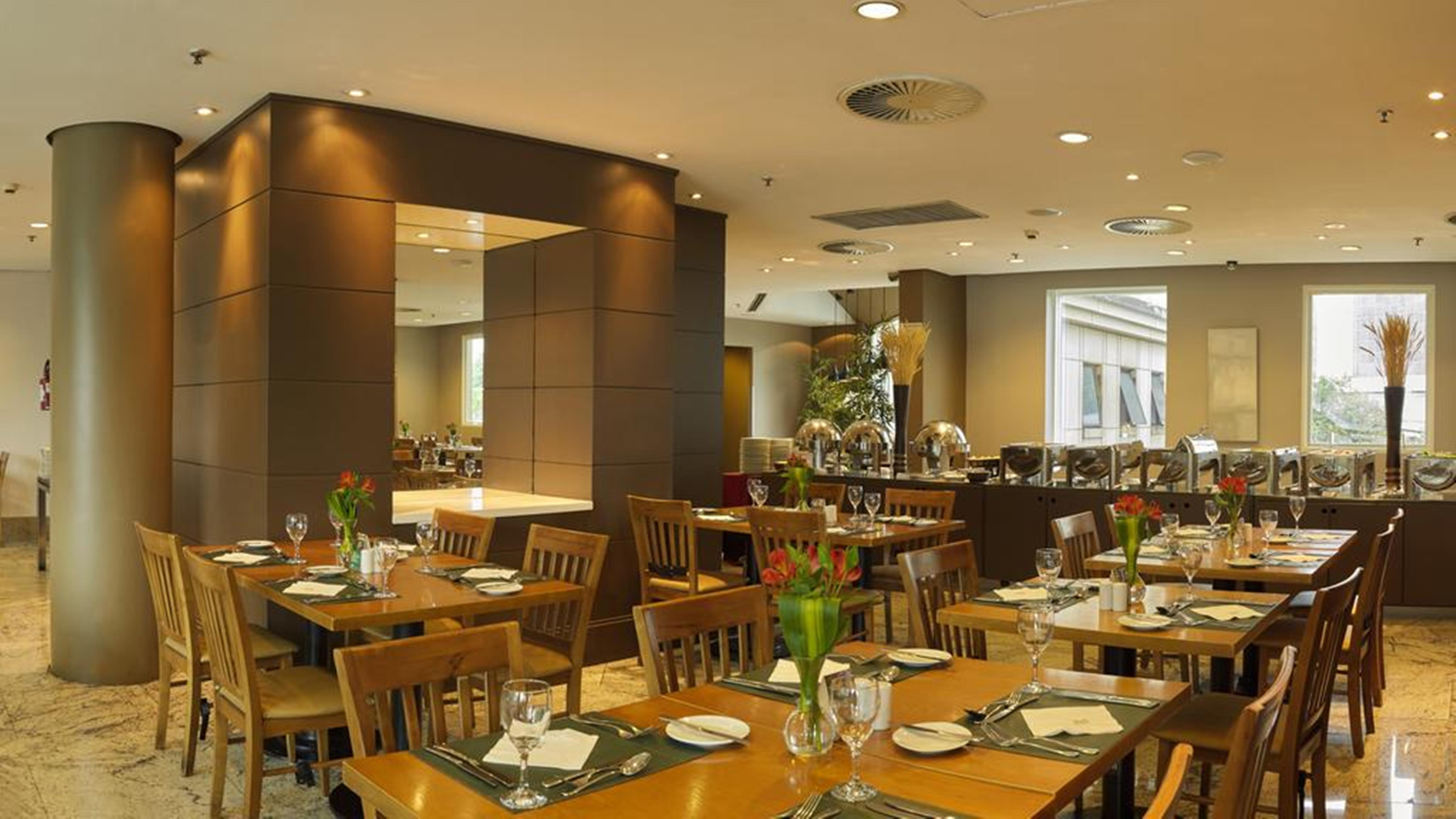 Wyndham Sao Paulo Ibirapuera Convention Plaza Hotell Exteriör bild